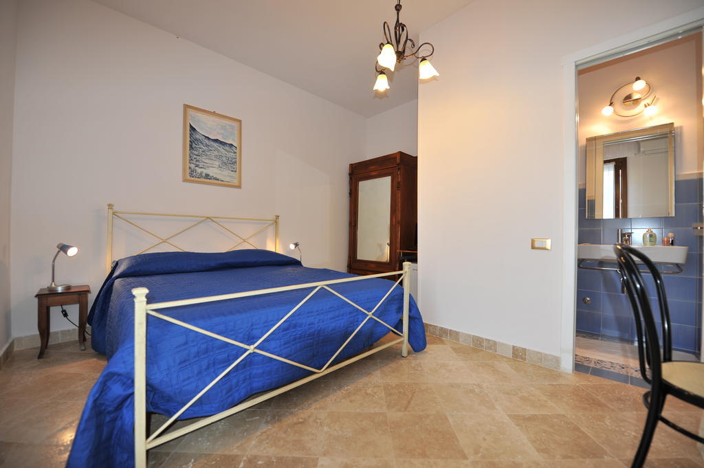 Gli Olivi Villa Calci Oda fotoğraf